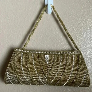 Vintage old beaded clutch back